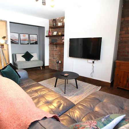 Large New-York Style Penthouse Apartment In Leeds City Centre With Contactless Check In Exterior foto